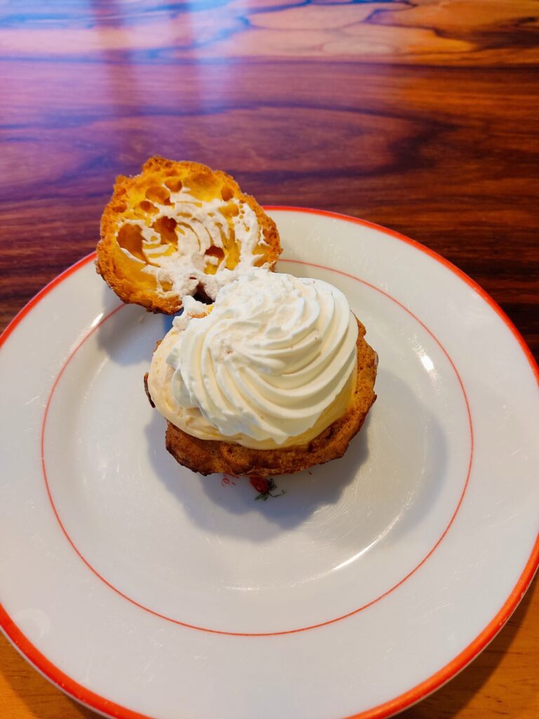 シュークリーム